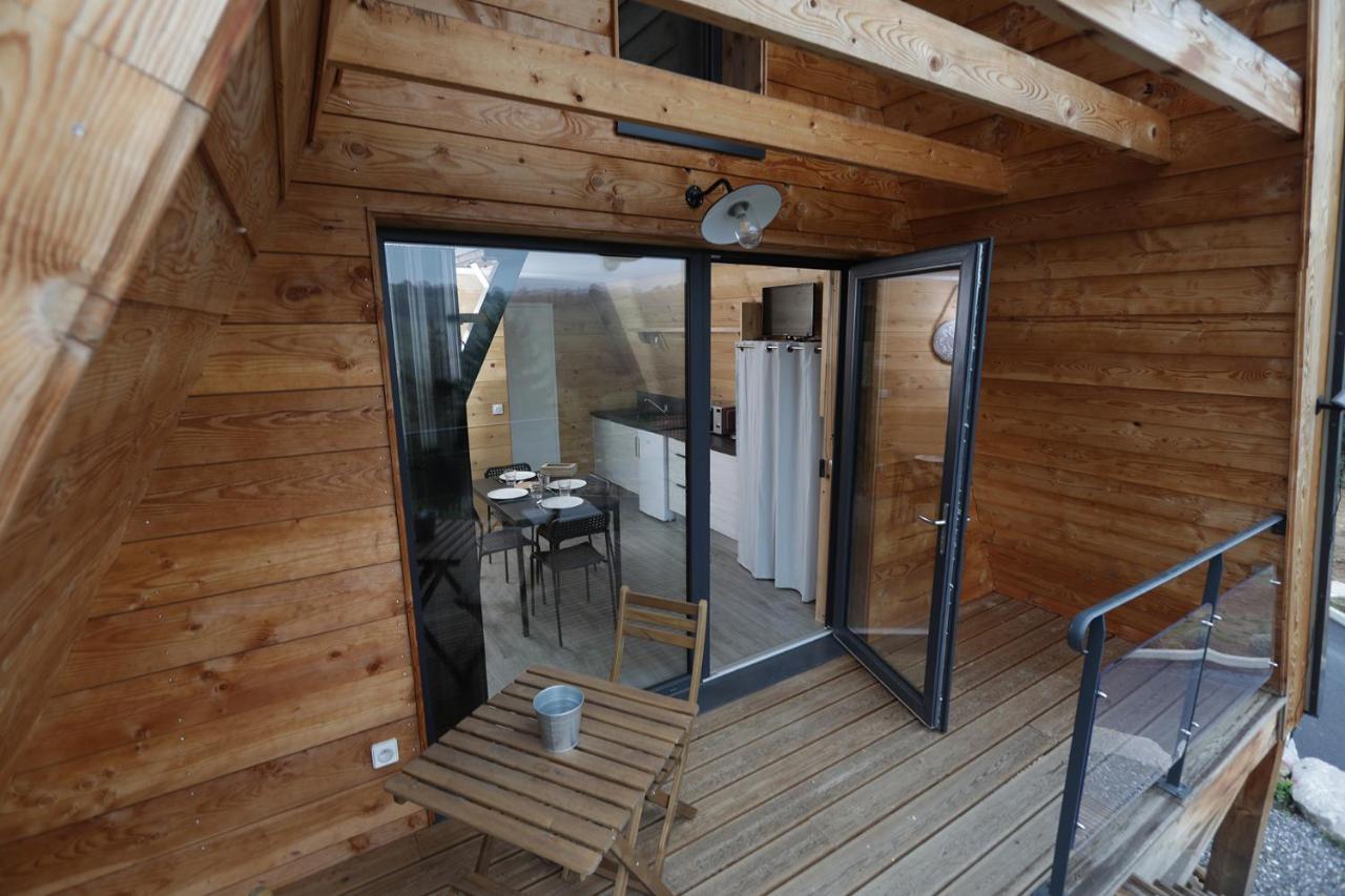 O Tipi Lodge Saint-Christo-en-Jarez ภายนอก รูปภาพ