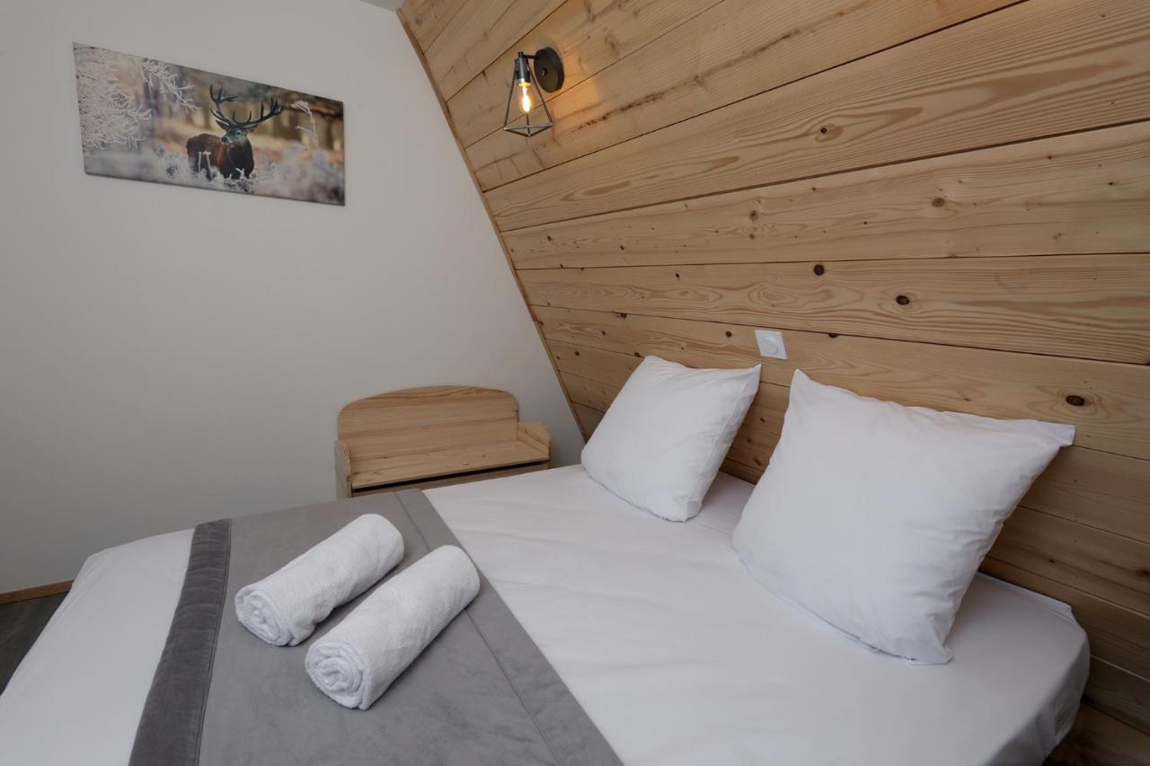O Tipi Lodge Saint-Christo-en-Jarez ภายนอก รูปภาพ