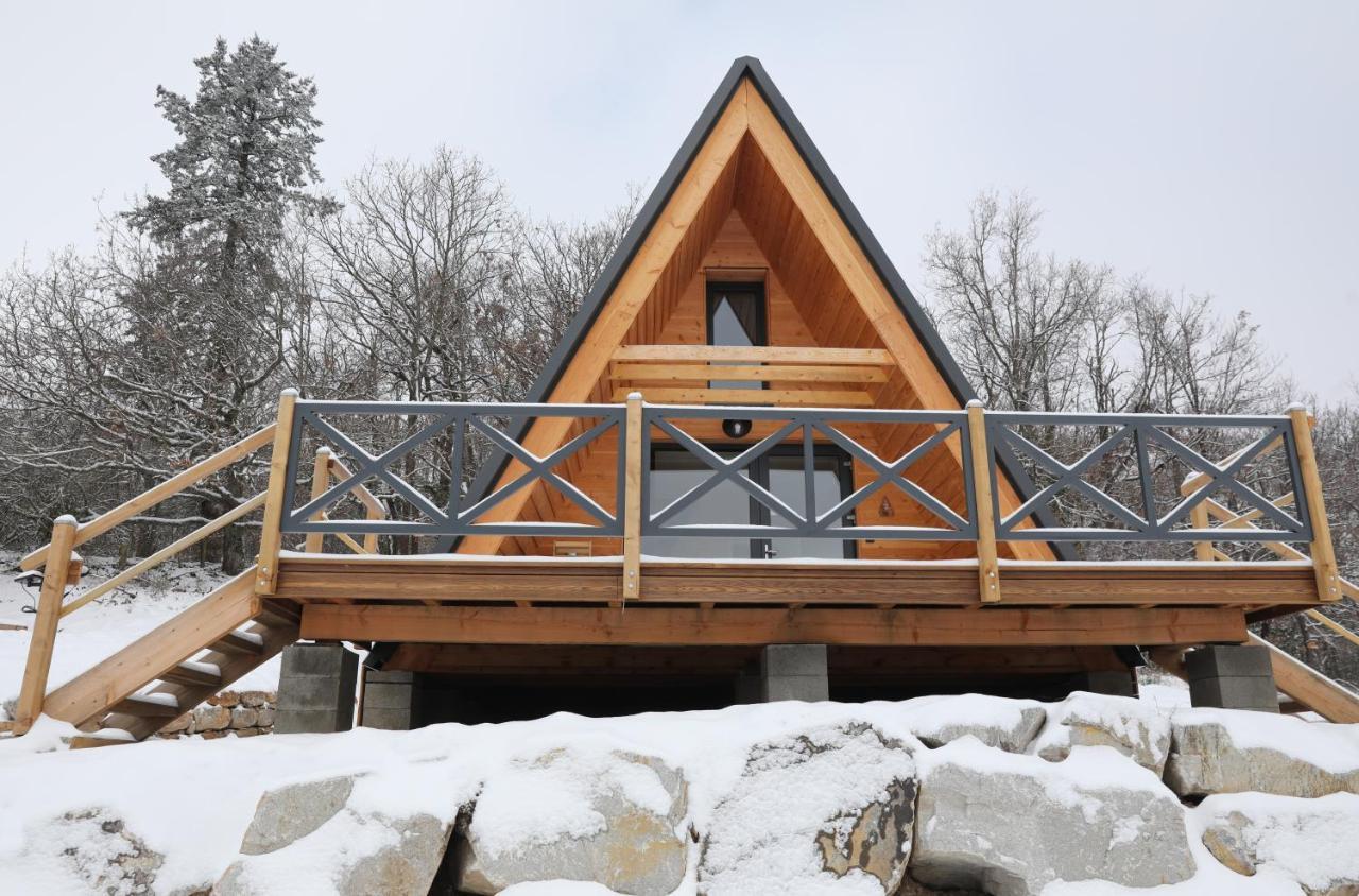 O Tipi Lodge Saint-Christo-en-Jarez ภายนอก รูปภาพ